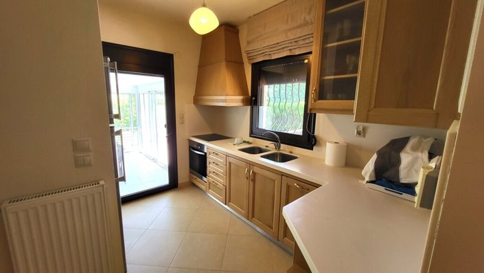 Image No.21-Villa for sale