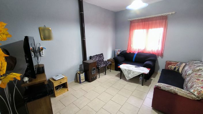 Image No.11-3 Bed Property for sale