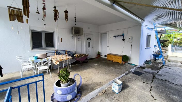 Image No.14-3 Bed Property for sale