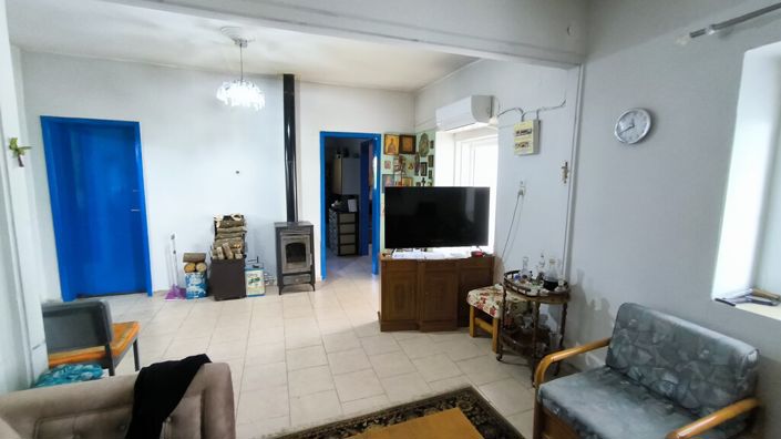 Image No.3-3 Bed Property for sale