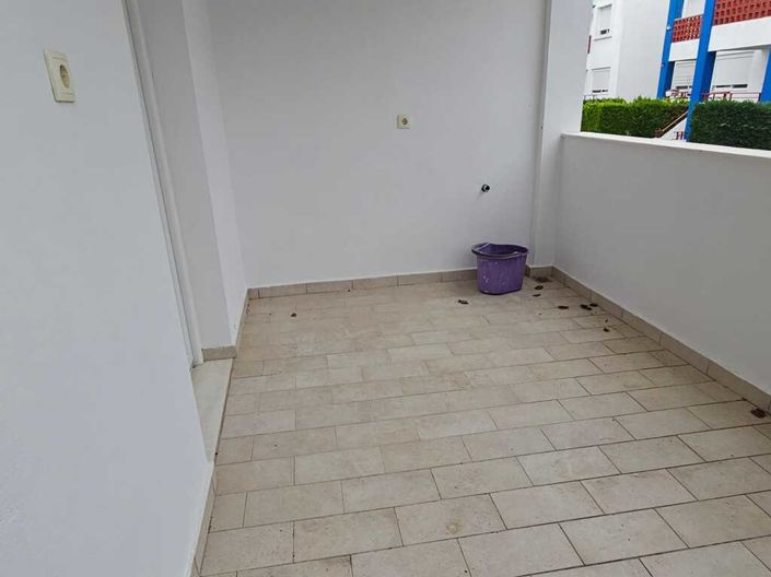 Image No.10-3 Bed Maisonette for sale