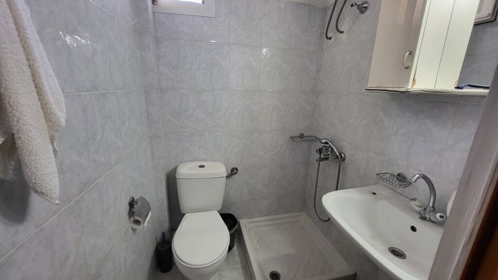 Image No.4-1 Bed Flat for sale