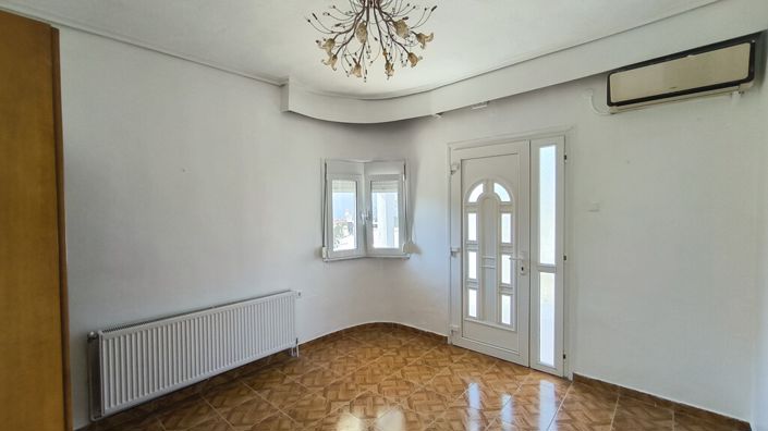 Image No.5-2 Bed Property for sale