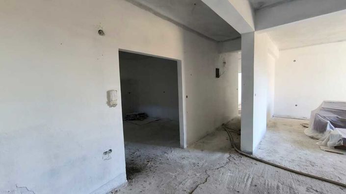 Image No.10-3 Bed Flat for sale