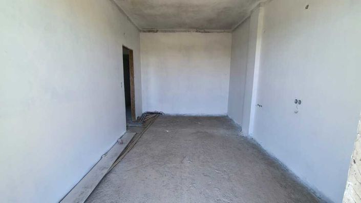 Image No.18-3 Bed Flat for sale
