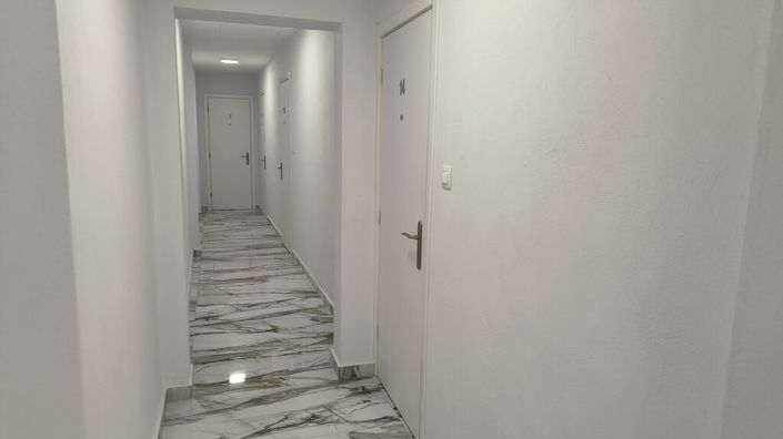 Image No.8-Flat for sale