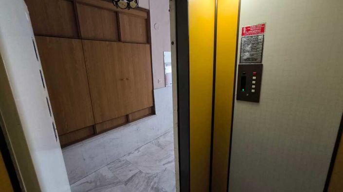Image No.18-2 Bed Flat for sale