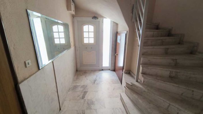 Image No.19-2 Bed Flat for sale