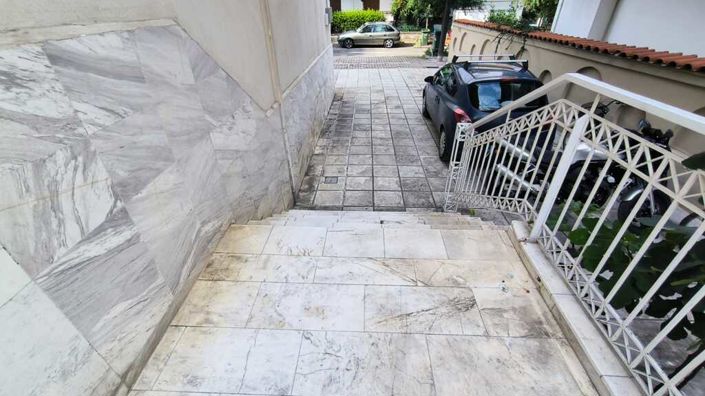 Image No.20-2 Bed Flat for sale