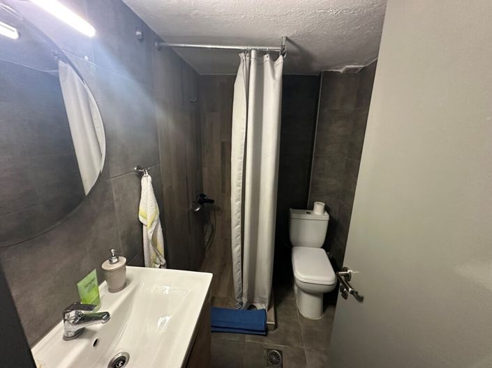 Image No.4-1 Bed Duplex for sale
