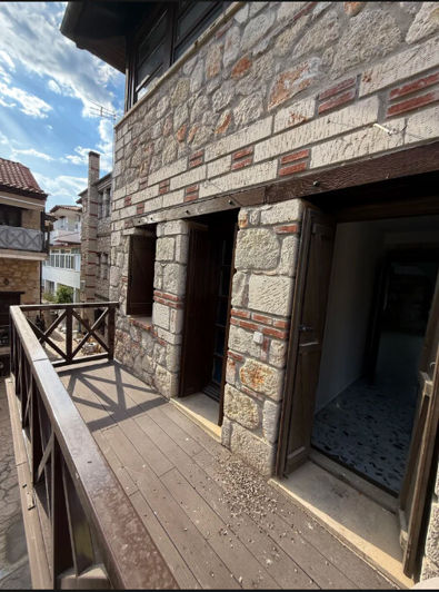 Image No.9-2 Bed Flat for sale