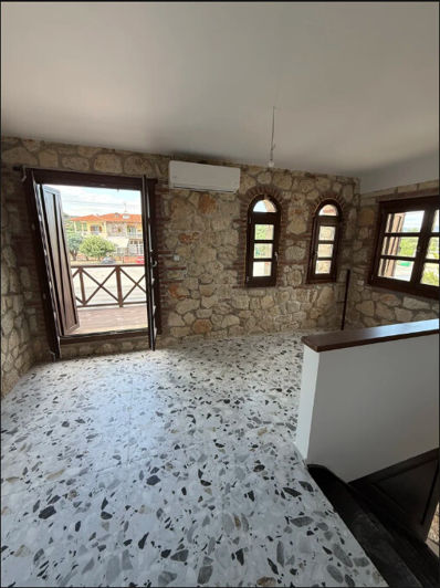 Image No.4-2 Bed Flat for sale