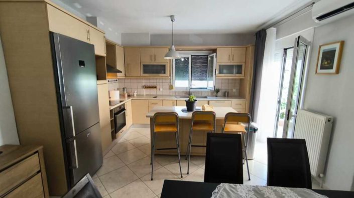 Image No.5-3 Bed Maisonette for sale