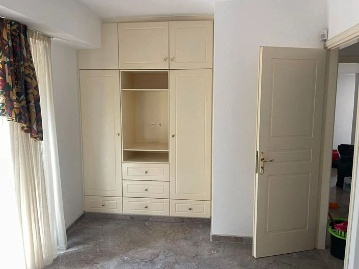 Image No.26-4 Bed Property for sale