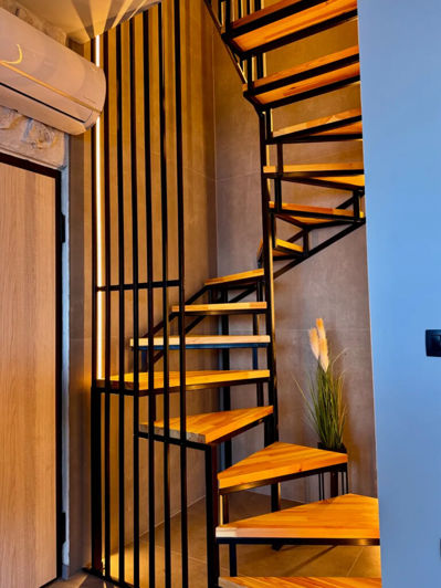 Image No.15-5 Bed Maisonette for sale