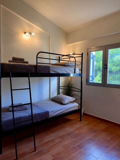 Image No.16-5 Bed Maisonette for sale