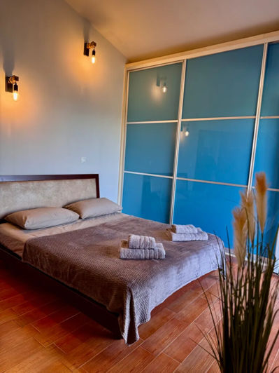 Image No.19-5 Bed Maisonette for sale
