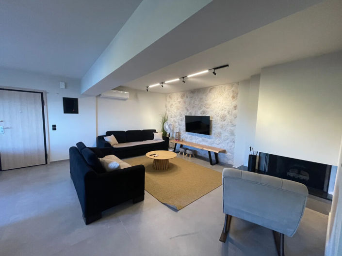 Image No.6-5 Bed Maisonette for sale