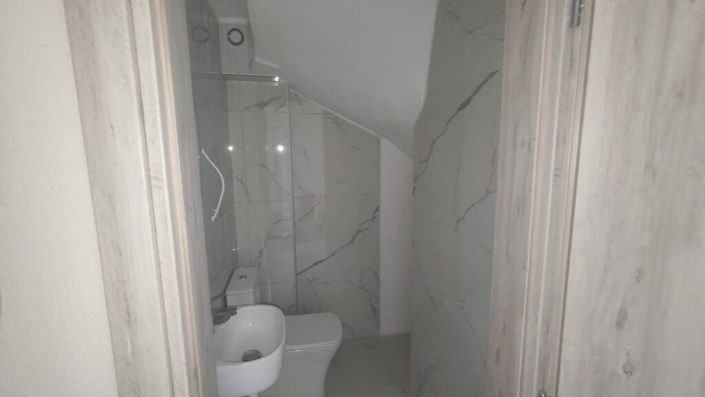 Image No.2-2 Bed Maisonette for sale