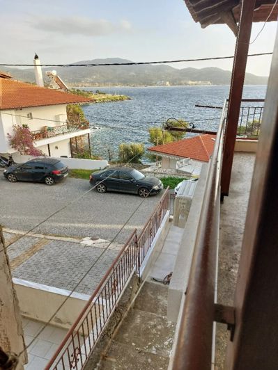 Image No.14-3 Bed Flat for sale