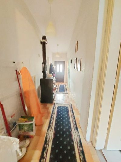 Image No.17-3 Bed Flat for sale
