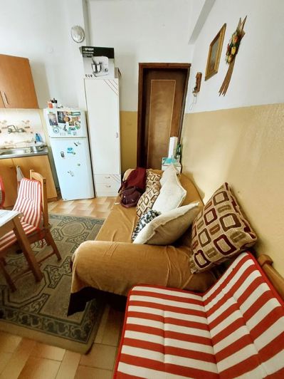 Image No.22-3 Bed Flat for sale