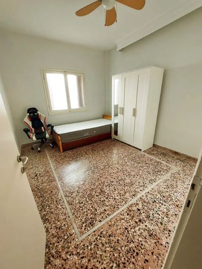 Image No.6-3 Bed Flat for sale