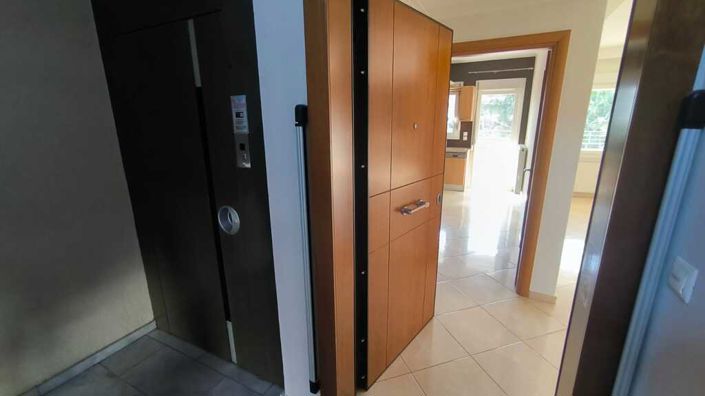 Image No.17-3 Bed Flat for sale