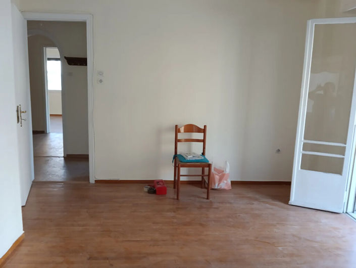 Image No.4-2 Bed Flat for sale