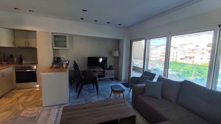 Image No.17-2 Bed Flat for sale