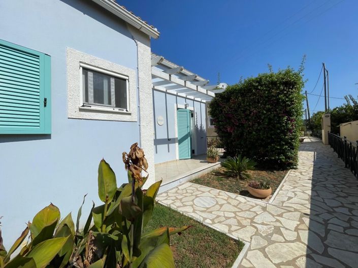 Image No.4-Propriété de 2 chambres à vendre à Chlomos