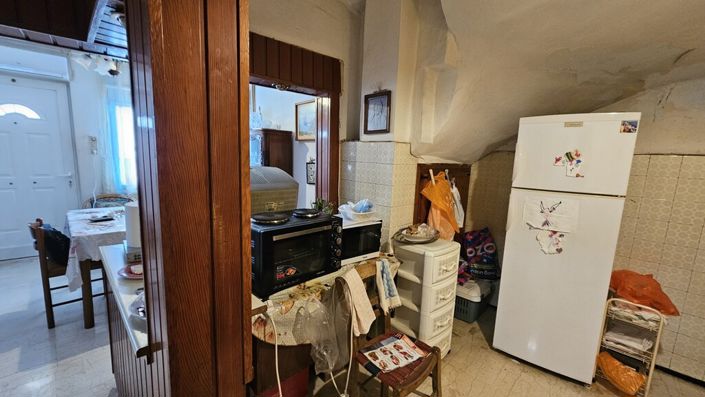 Image No.13-2 Bed Flat for sale