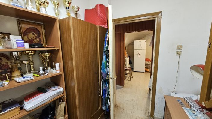 Image No.9-2 Bed Flat for sale