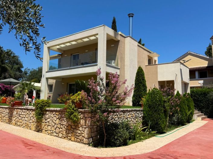Image No.11-3 Bed Villa for sale