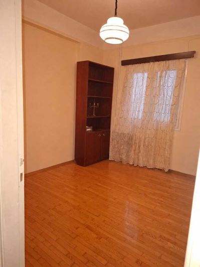 Image No.3-3 Bed Flat for sale