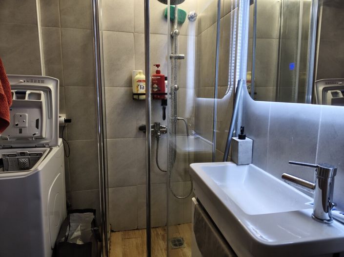 Image No.9-1 Bed Flat for sale