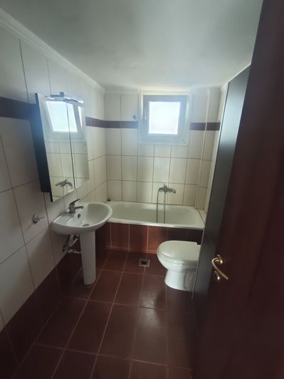 Image No.15-2 Bed Flat for sale