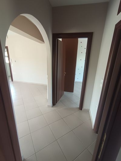 Image No.4-2 Bed Flat for sale