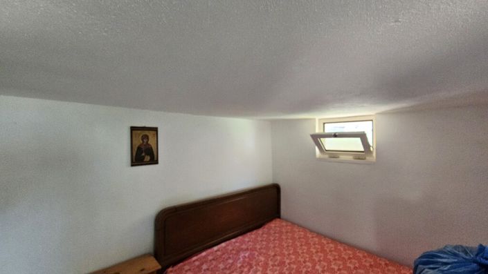 Image No.23-2 Bed Property for sale