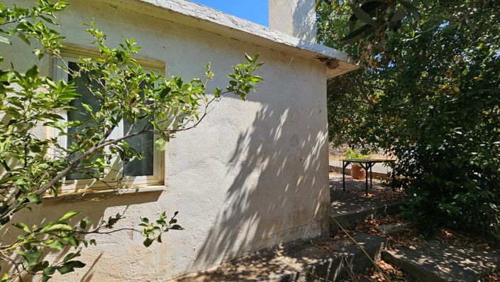 Image No.8-2 Bed Property for sale