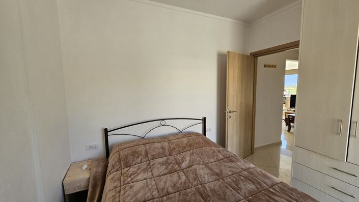 Image No.17-2 Bed Flat for sale