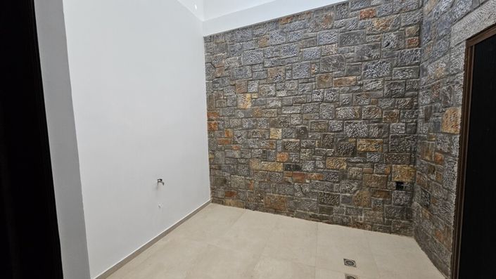 Image No.6-2 Bed Flat for sale