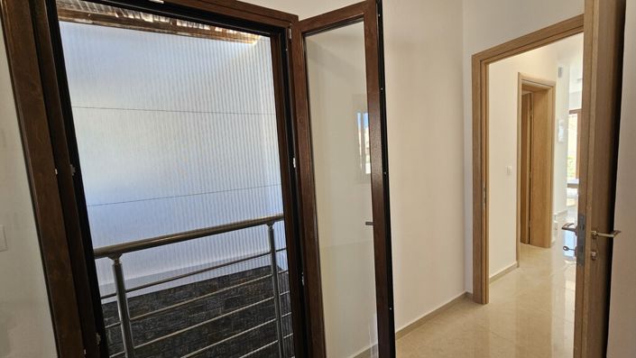Image No.16-2 Bed Flat for sale
