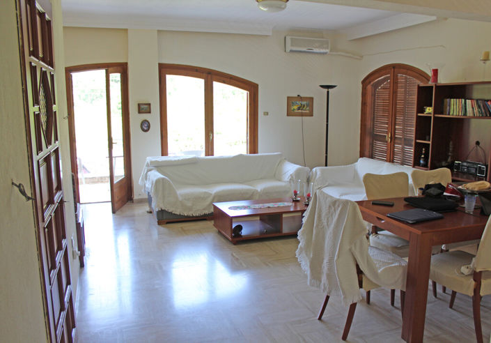 Image No.7-Propriété de 4 chambres à vendre à Olympos