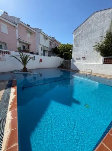 Image No.5-3 Bed Maisonette for sale