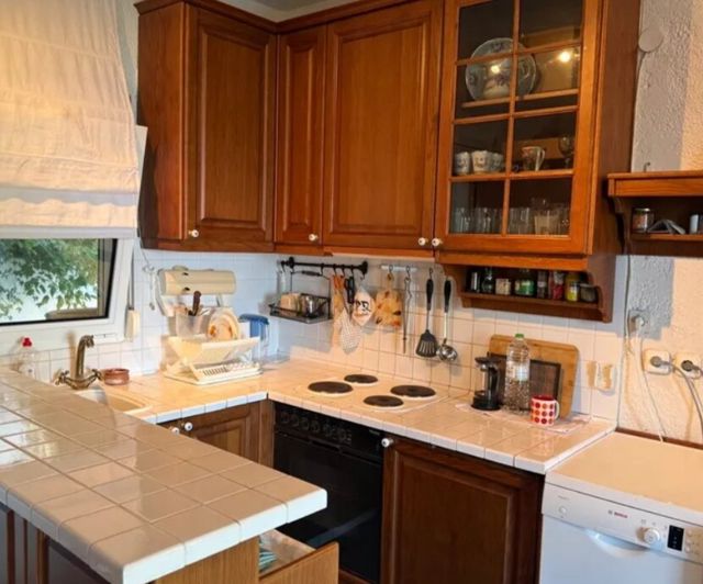 Image No.6-3 Bed Maisonette for sale