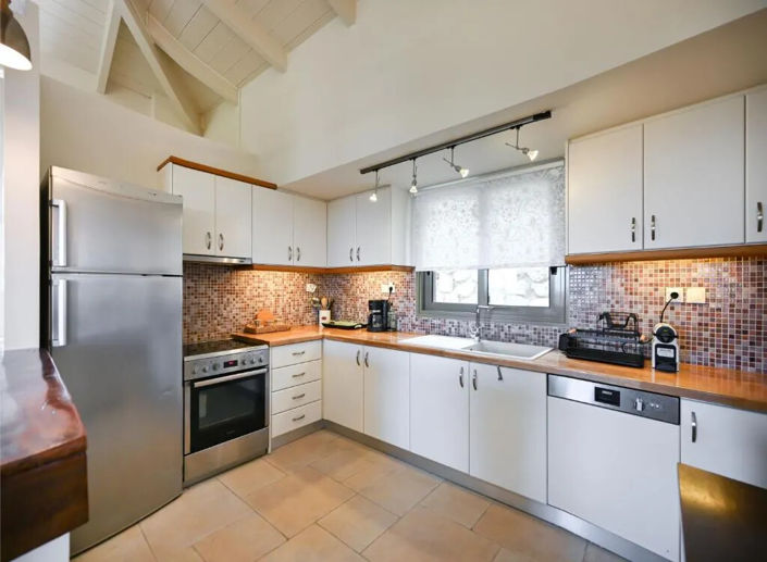 Image No.4-4 Bed Villa for sale