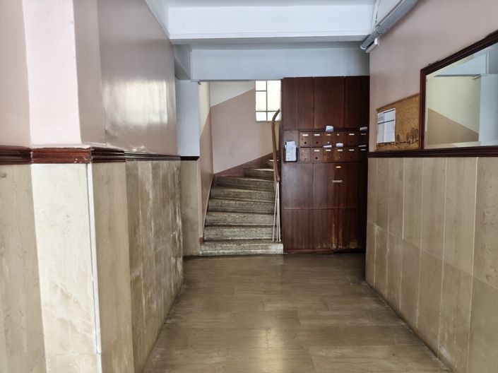 Image No.16-2 Bed Flat for sale