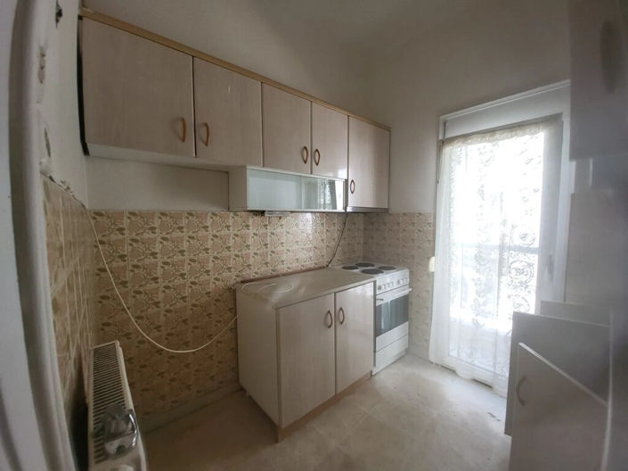 Image No.5-2 Bed Flat for sale