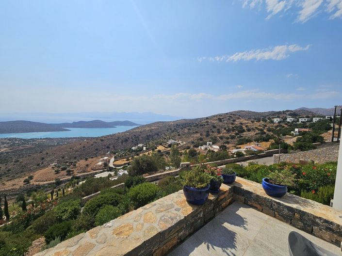 Image No.10-4 Bed Villa for sale